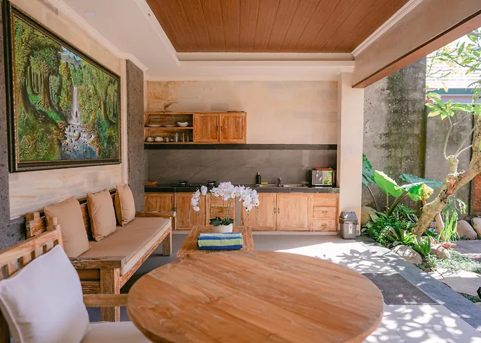 2 Seasons : Moon - Luxury With Private Pool