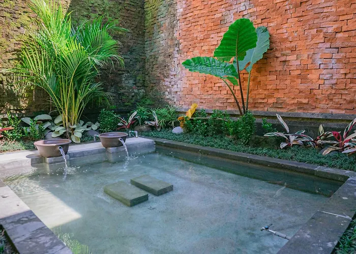 2 Seasons : Moon - Luxury With Private Pool ウブド