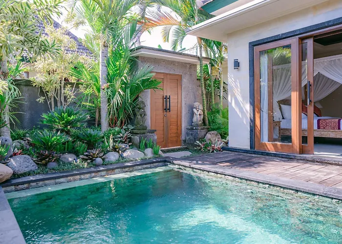 2 Seasons : Moon - Luxury With Private Pool ウブド